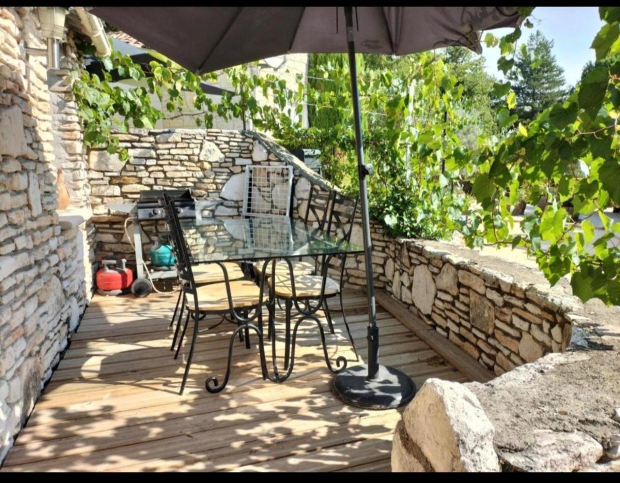 B&B La Vieille Source แซ็ง-มาร์แต็ง-ดิอาร์เดช ห้อง รูปภาพ